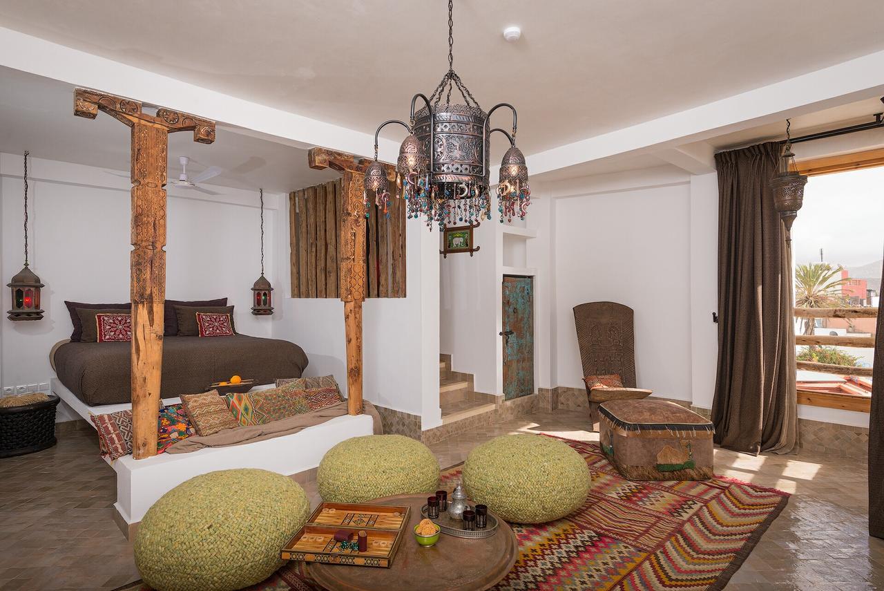 Munga Guesthouse タガズー エクステリア 写真