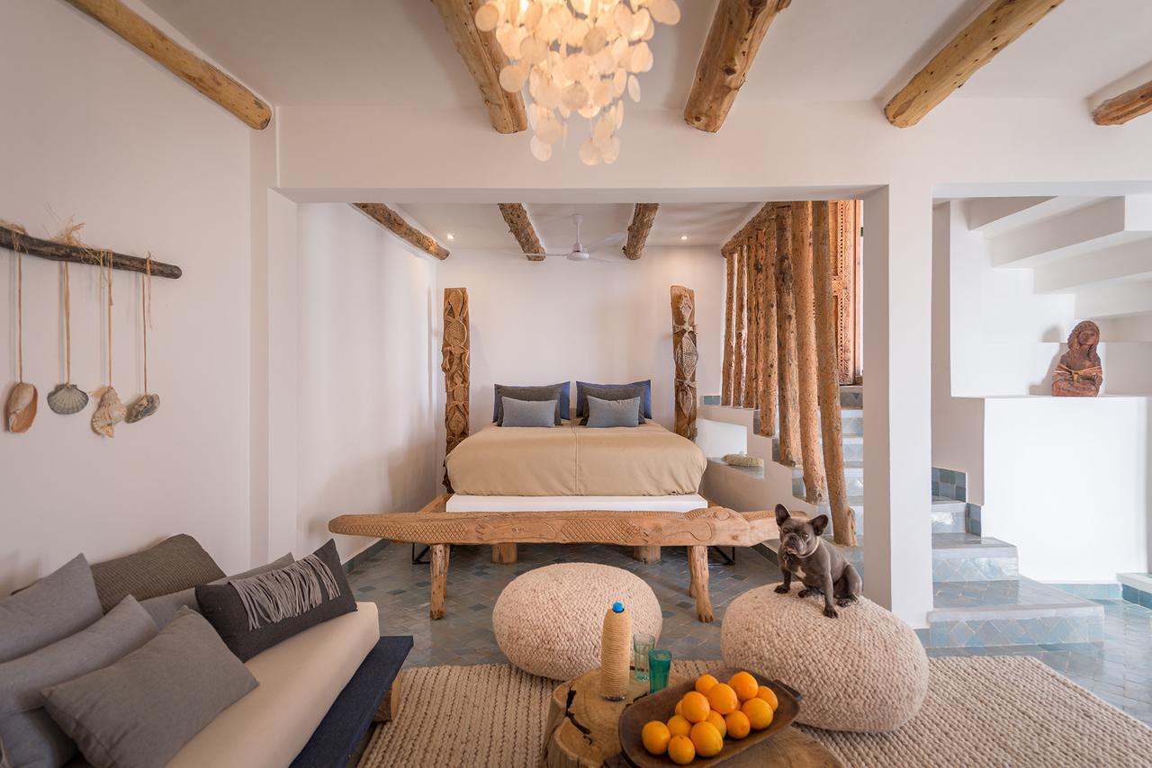 Munga Guesthouse タガズー エクステリア 写真